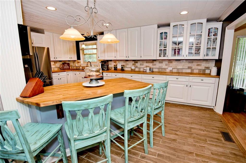 6622 Sargent Road Indianapolis, IN 46256 - Photo 11 of 46 Gallery Image 11