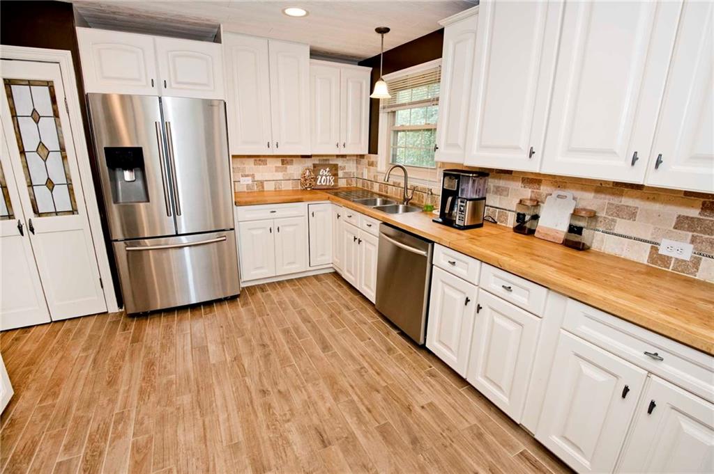 6622 Sargent Road Indianapolis, IN 46256 - Photo 14 of 46 Gallery Image 14