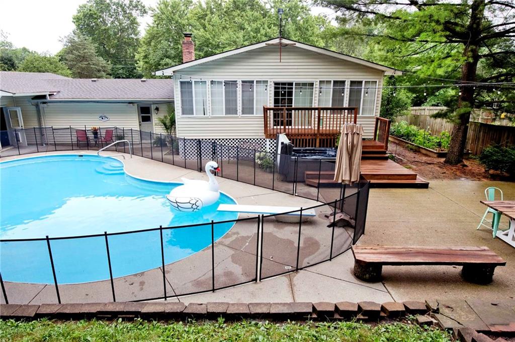 6622 Sargent Road Indianapolis, IN 46256 - Photo 39 of 46 Gallery Image 39