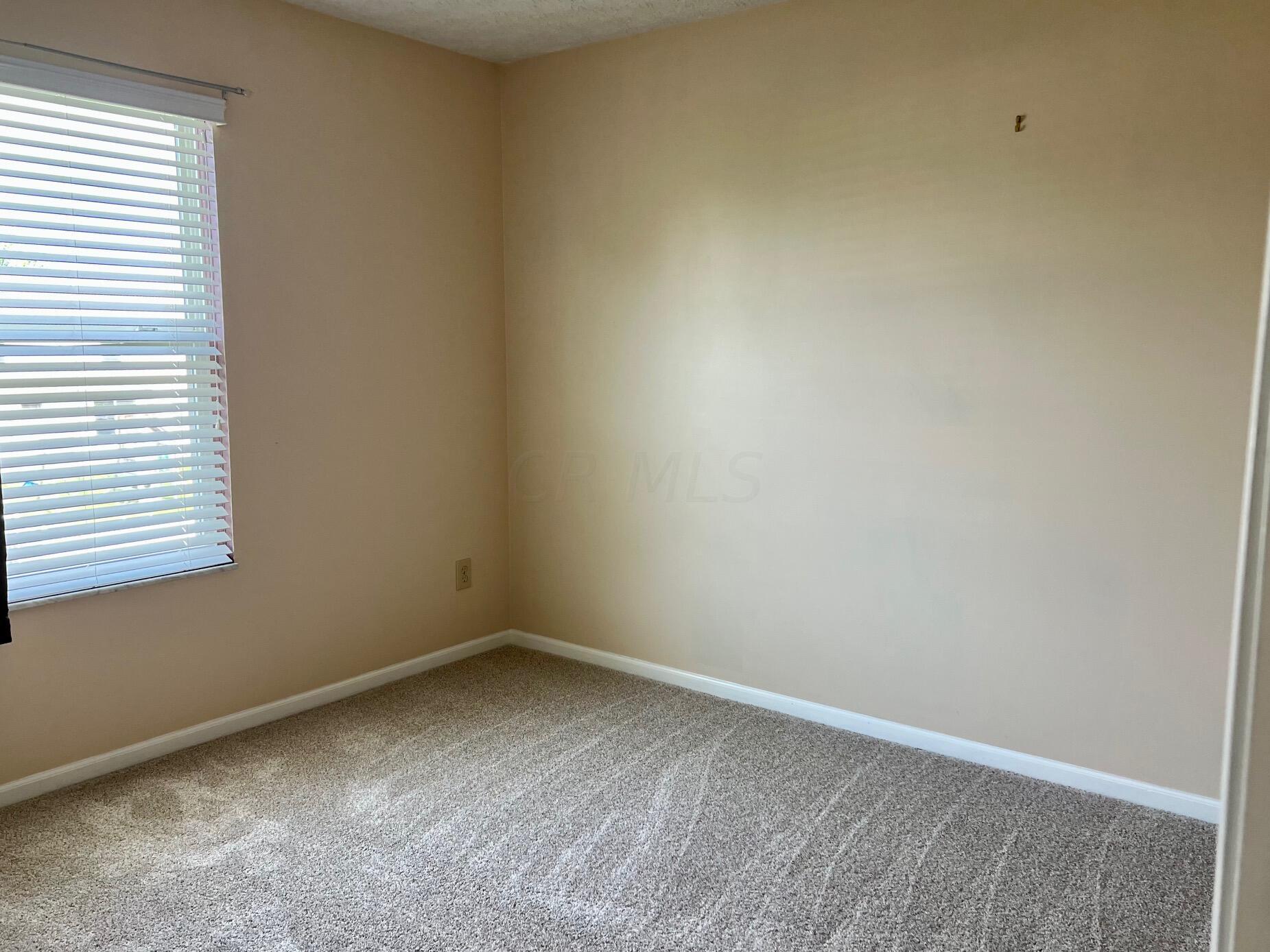 142 Harvard Loop Delaware, OH 43015 - Photo 19 of 37 Bed 3