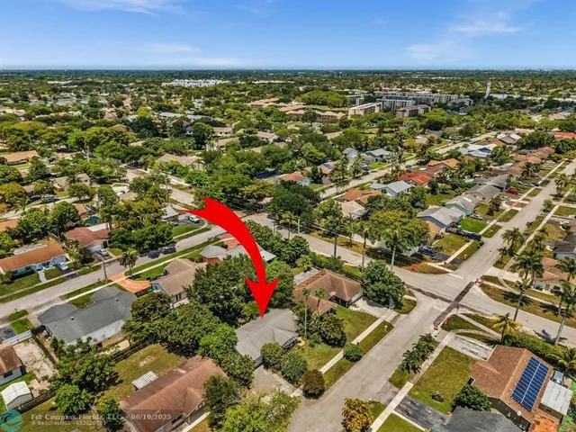 $429,500 | 8211 Northwest 47th Street, Lauderhill, FL 33351