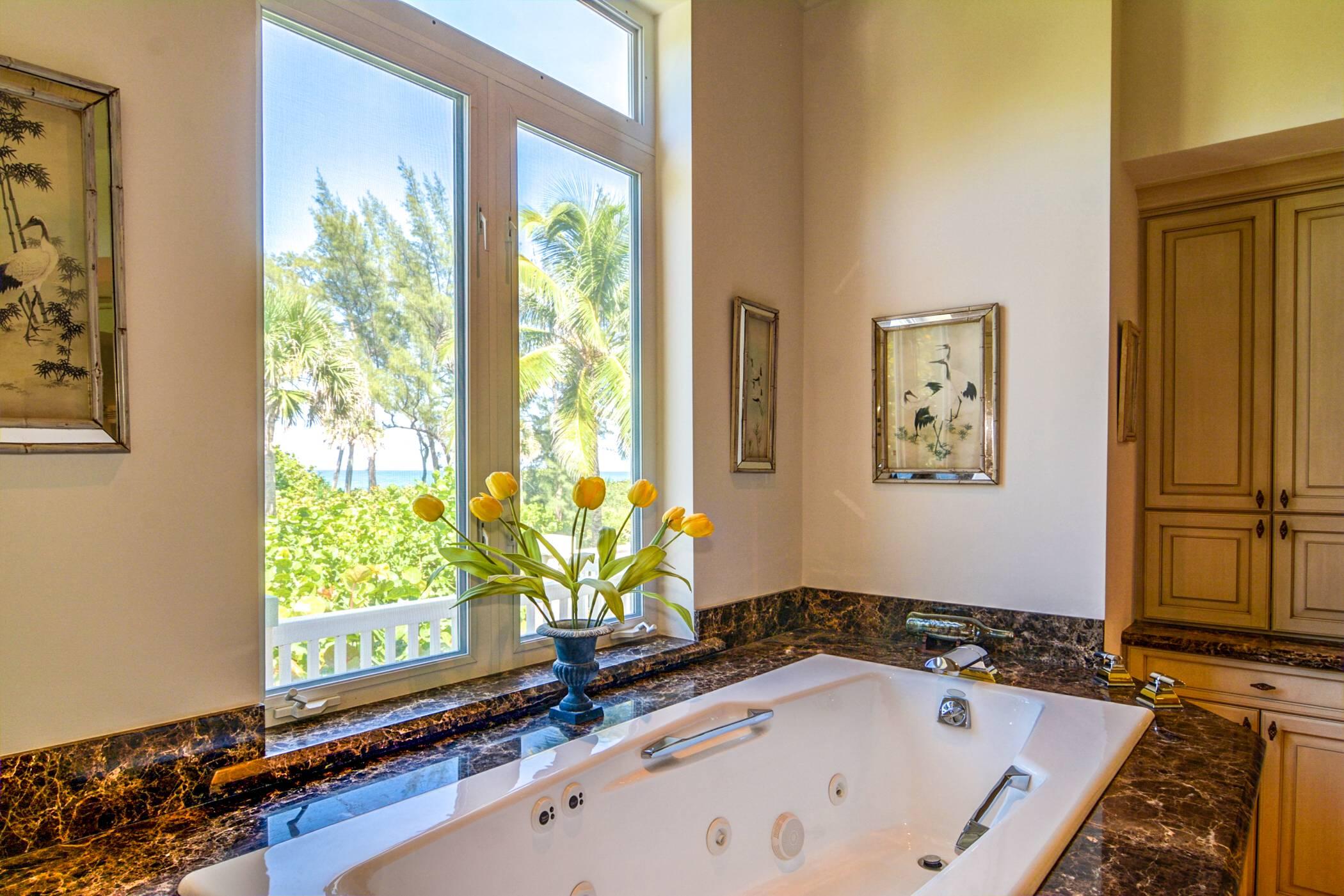 148 North Beach Road Hobe Sound, FL 33455 - Photo 21 of 40 Tub View