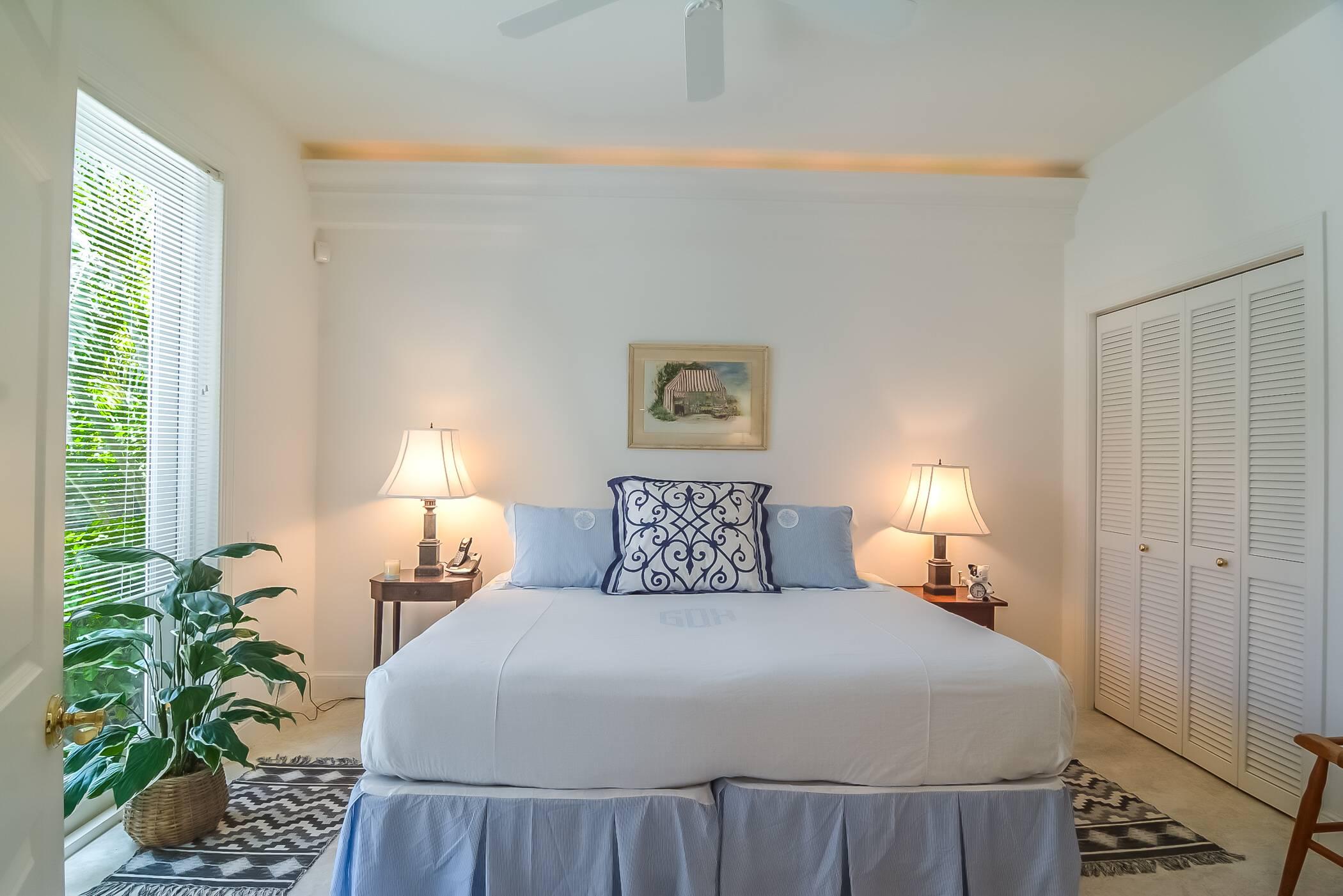 148 North Beach Road Hobe Sound, FL 33455 - Photo 33 of 40 Guest House Bedroom