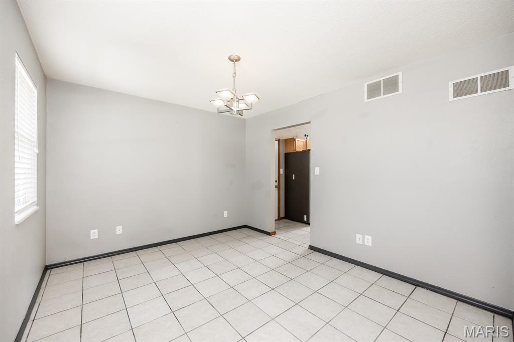 2204 Cotswold Circle Belleville, IL 62221 - Photo 16 of 29