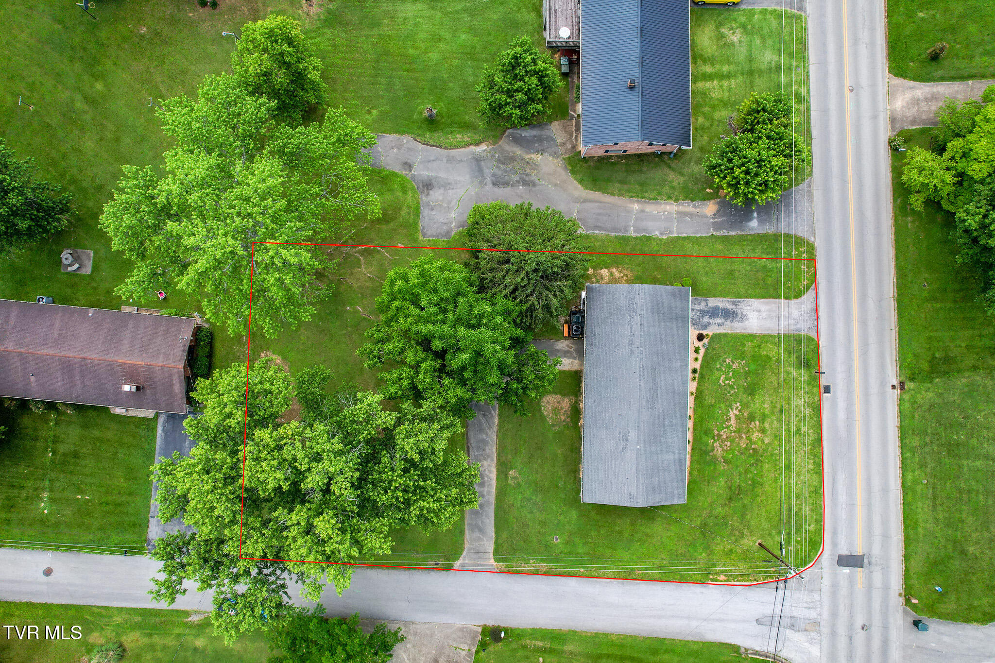 1908 Old Tusculum Road Greeneville, TN 37745 - Photo 26 of 37 Overhead View