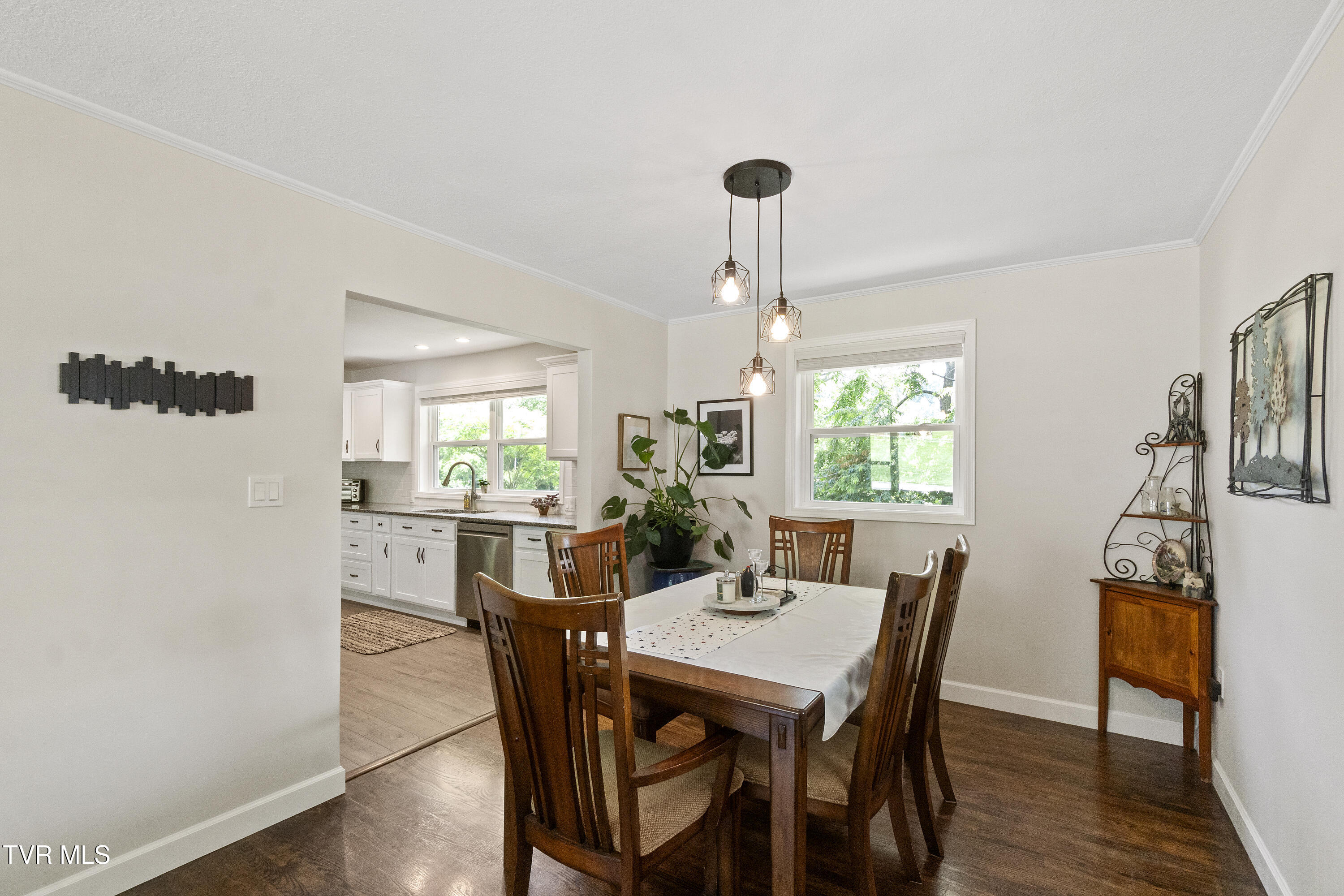 1908 Old Tusculum Road Greeneville, TN 37745 - Photo 10 of 37 Spacious Dining
