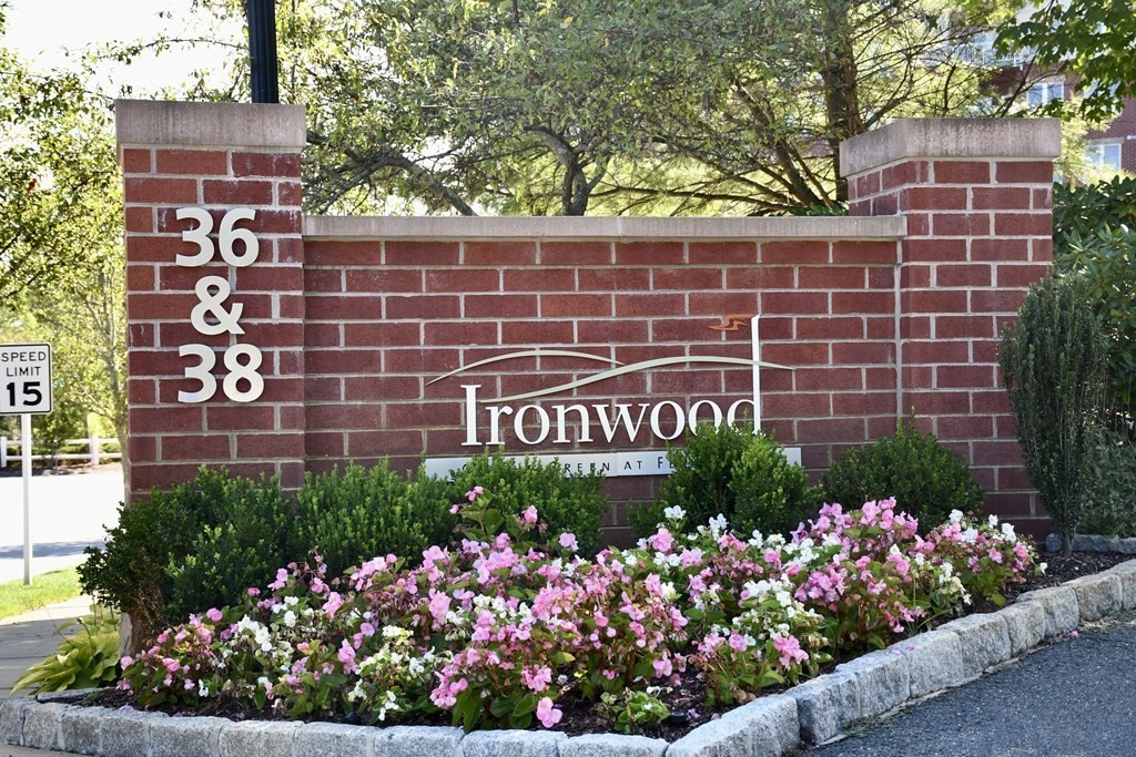 36 Village Road, Unit 713 Middleton, MA 01949 - Photo 1 of 39 a view of a bunch of flowers and flowers