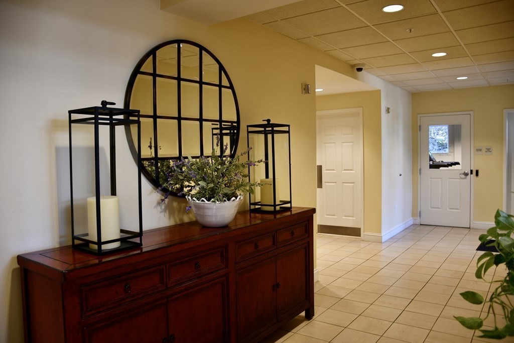 36 Village Road, Unit 713 Middleton, MA 01949 - Photo 25 of 39 a view of living room