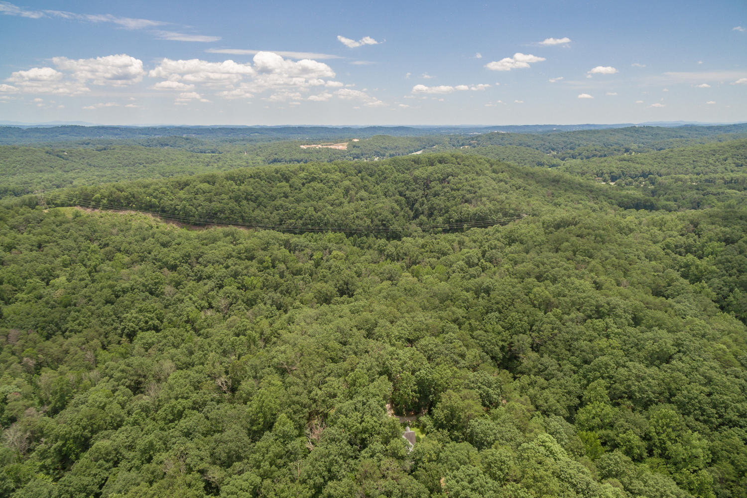 7206 Levi Road Hixson, TN 37343 - Photo 8 of 33 7206_Levi_Rd_08