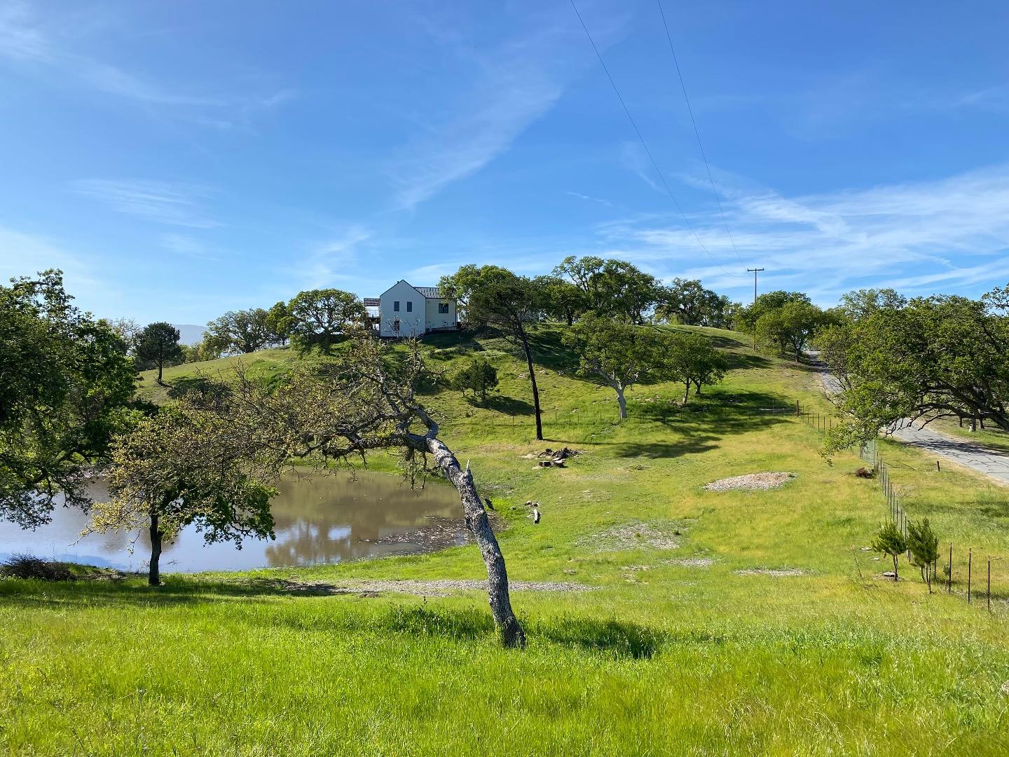 35180 Sky Ranch Road Carmel Valley, CA 93924 - Photo 10 of 16