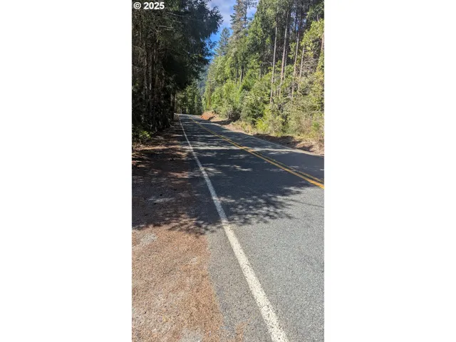 $995,000 | 2999 Speaker Road, Wolf Creek, OR 97497