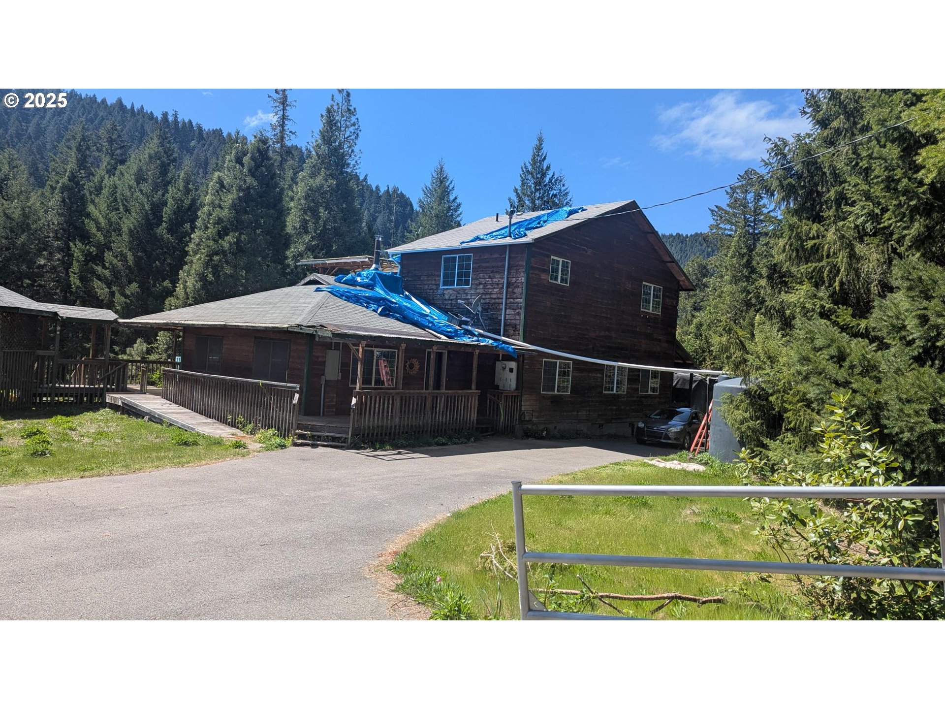 2999 Speaker Road Wolf Creek, OR 97497 - Photo 28 of 29