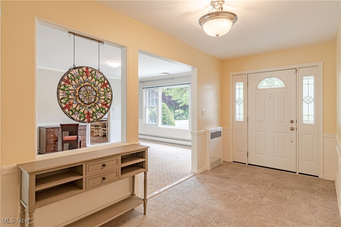 2443 Ridgewood Road Akron, OH 44313 - Photo 3 of 40