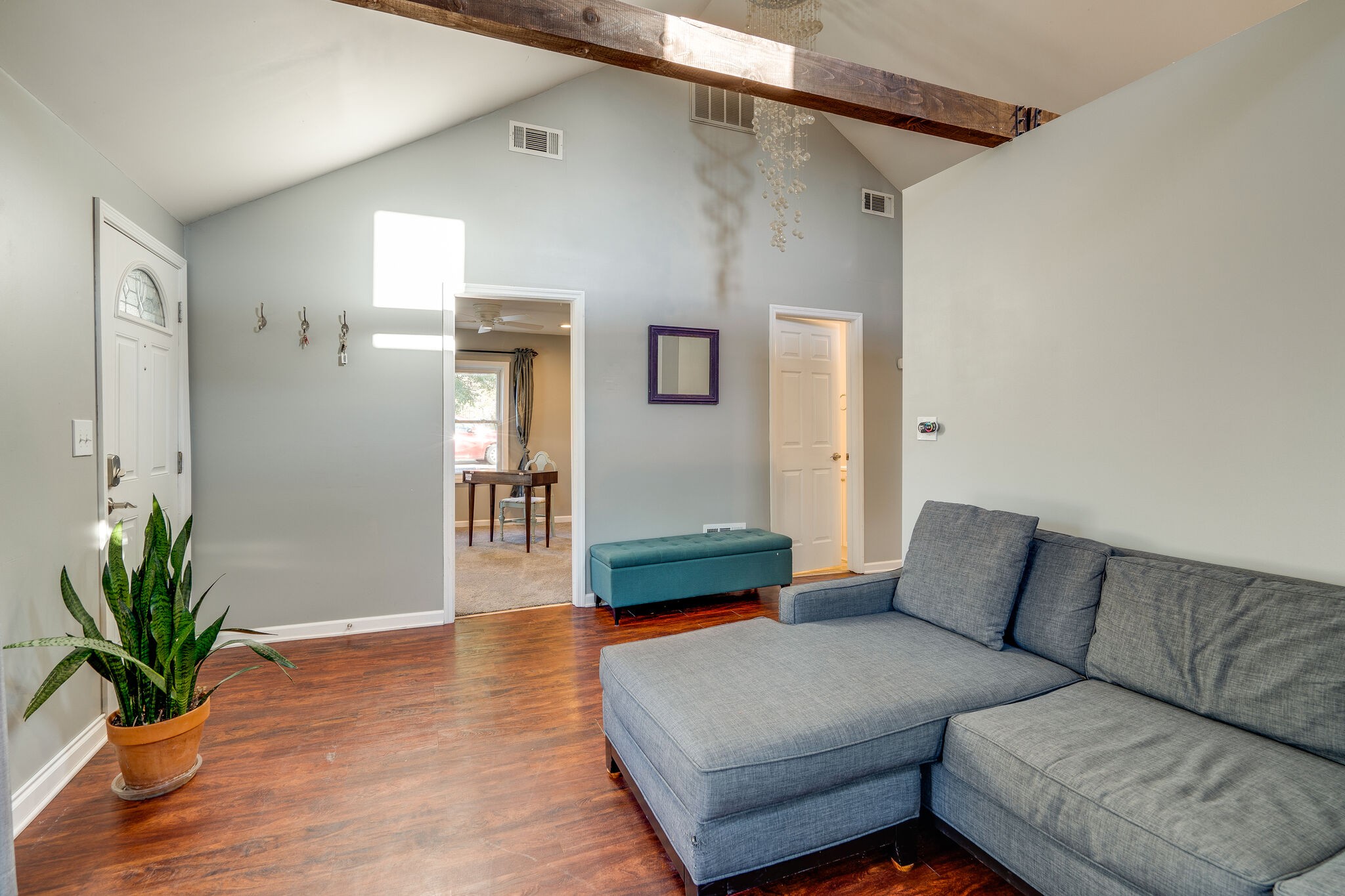 240 Maple Street Madison, TN 37115 - Photo 7 of 26 Gallery Image 7