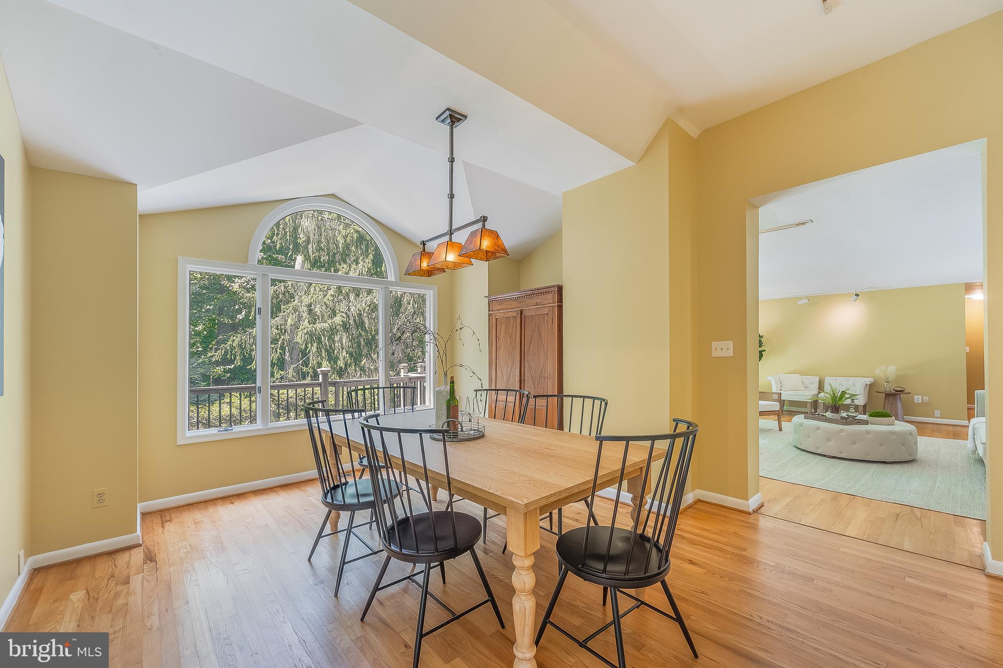 9528 Rockport Road Vienna, VA 22180 - Photo 17 of 49 Gallery Image 17