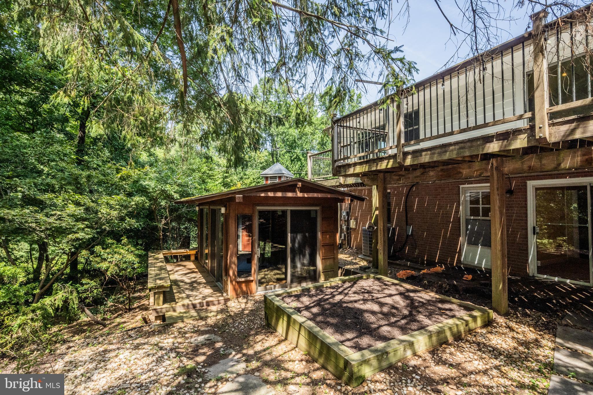 9528 Rockport Road Vienna, VA 22180 - Photo 40 of 49 She Shed