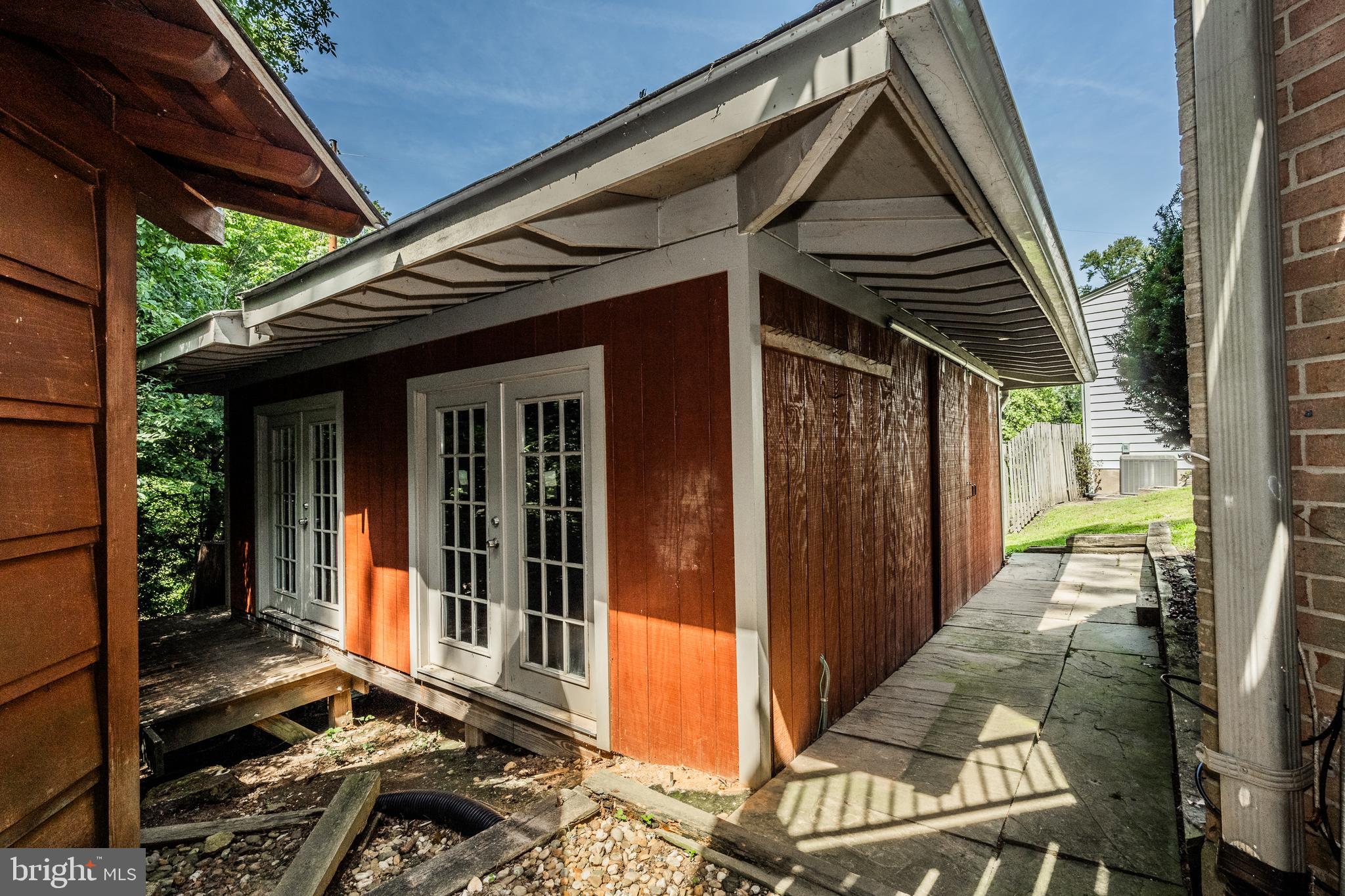 9528 Rockport Road Vienna, VA 22180 - Photo 45 of 49 Workshop