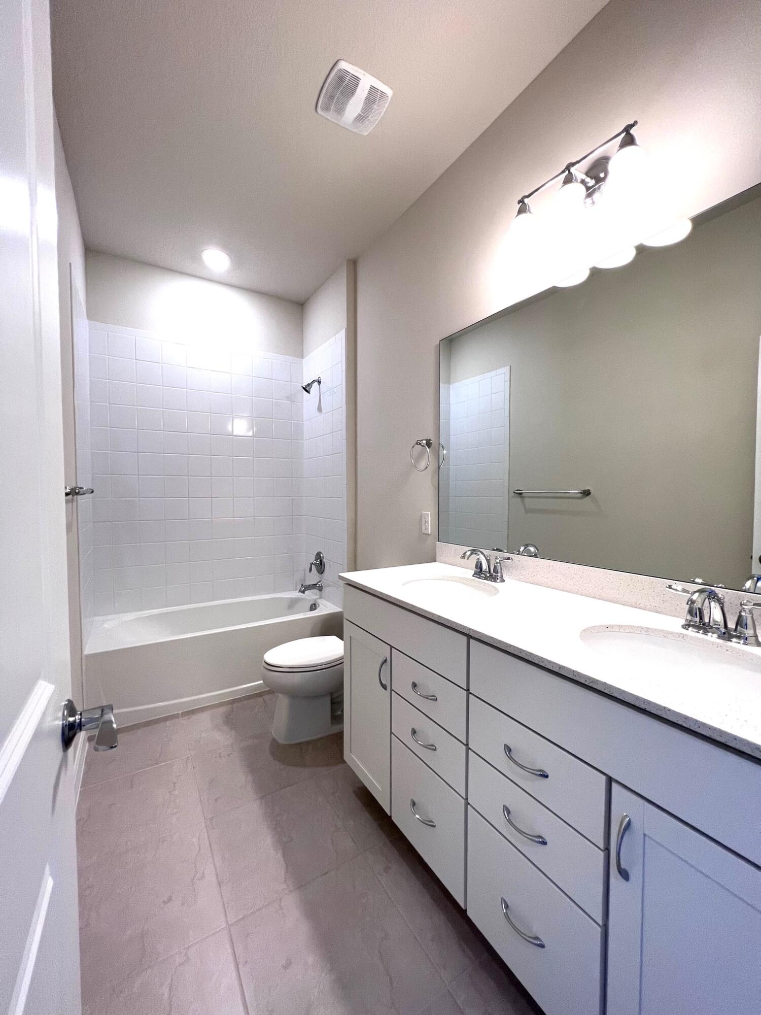 8246 Cadre Noir Road Lake Worth, FL 33467 - Photo 30 of 54 BATH 2