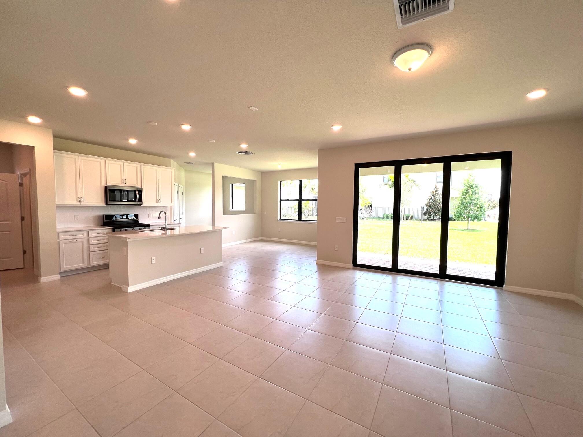 8246 Cadre Noir Road Lake Worth, FL 33467 - Photo 5 of 54 LIVING ROOM