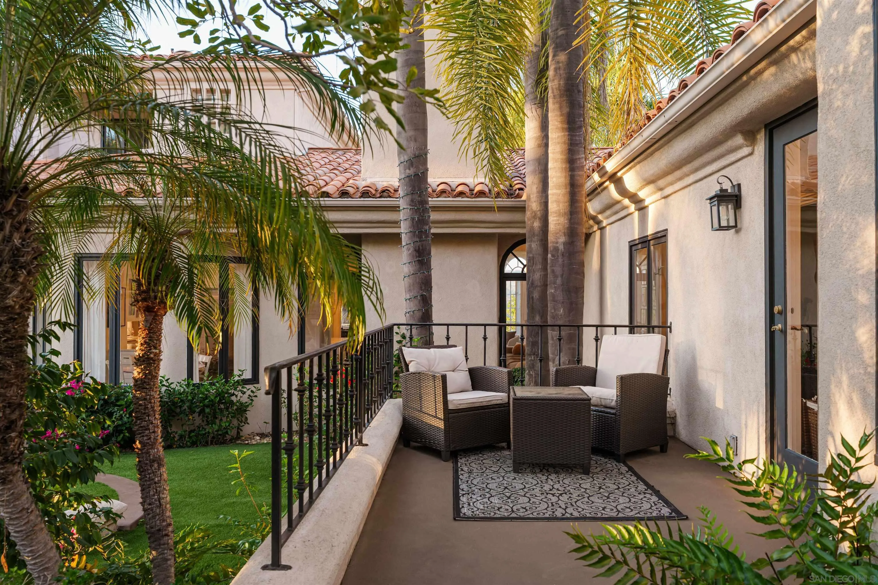 18136 Via Ascenso Rancho Santa Fe, CA 92067 - Photo 26 of 44
