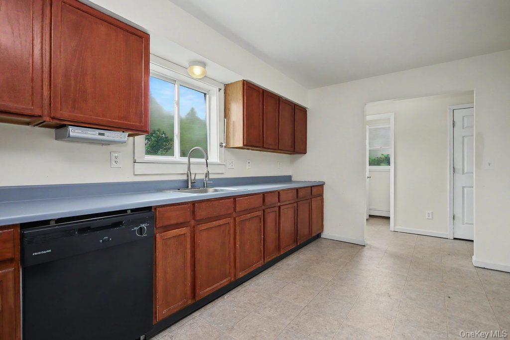 236 Bullville Road Montgomery, NY 12549 - Photo 14 of 29 Kitchen showing half bath entrance