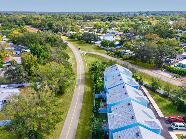 $789,000 | 451 Wingfield Drive, Sarasota, FL 34237