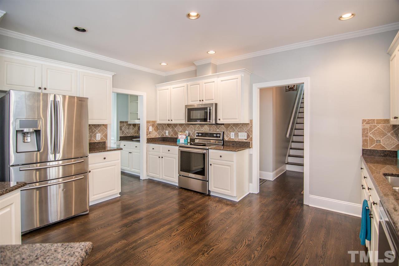 4008 Grayson Ridge Court Raleigh, NC 27613 - Photo 7 of 23