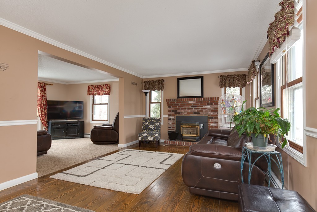 29 Henry Marsh Road Dudley, MA 01571 - Photo 6 of 27