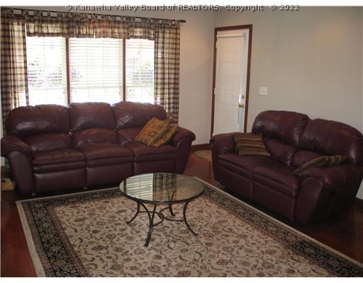 123 Waterside Circle Winfield, WV 25213 - Photo 10 of 16 Den/Family/Great Room.