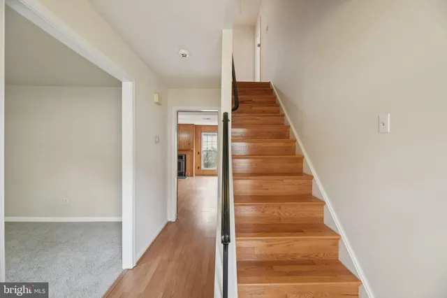 a view of an entryway