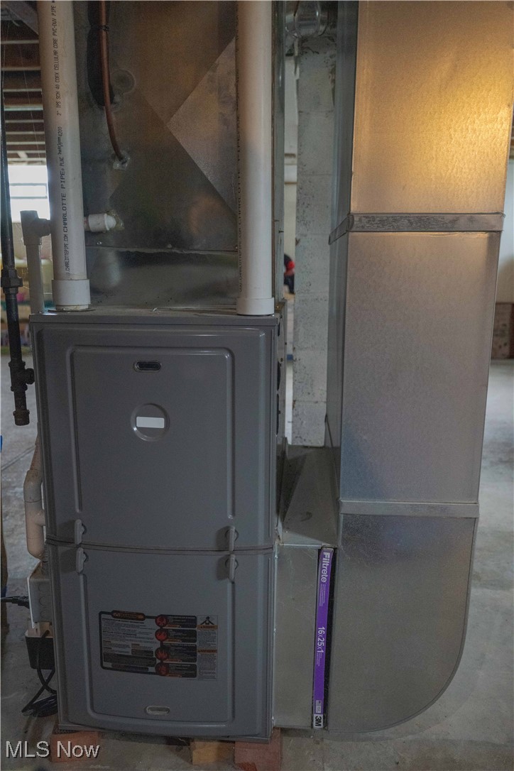 6245 Firestone Road Northeast Canton, OH 44721 - Photo 27 of 33 Utilities with heating unit