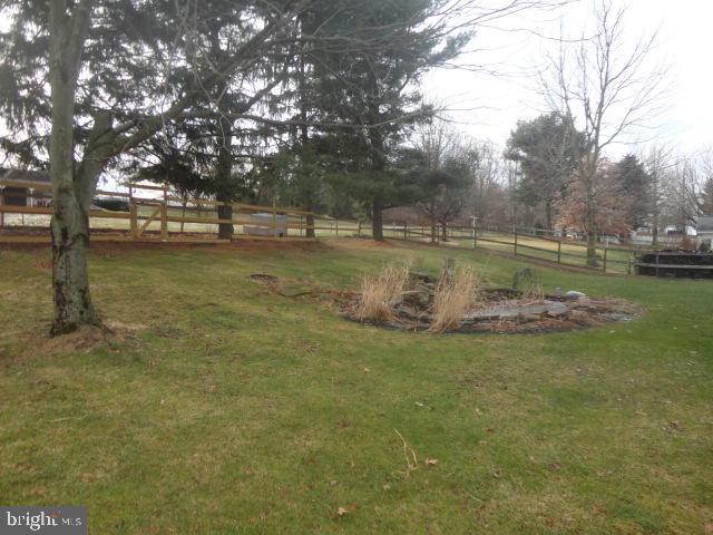 2368 Turnpike Road Elizabethtown, PA 17022 - Photo 10 of 12 Gallery Image 10