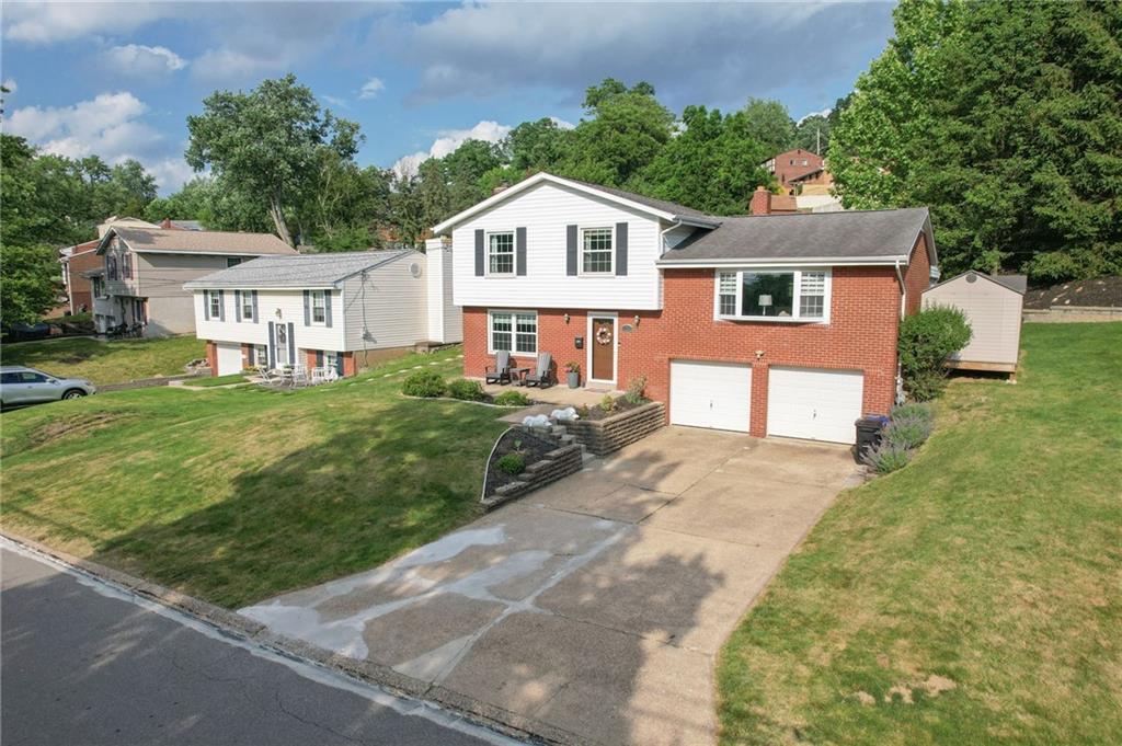 241 Parkedge Road Pittsburgh, PA 15220 - Photo 1 of 45 Gallery Image 1