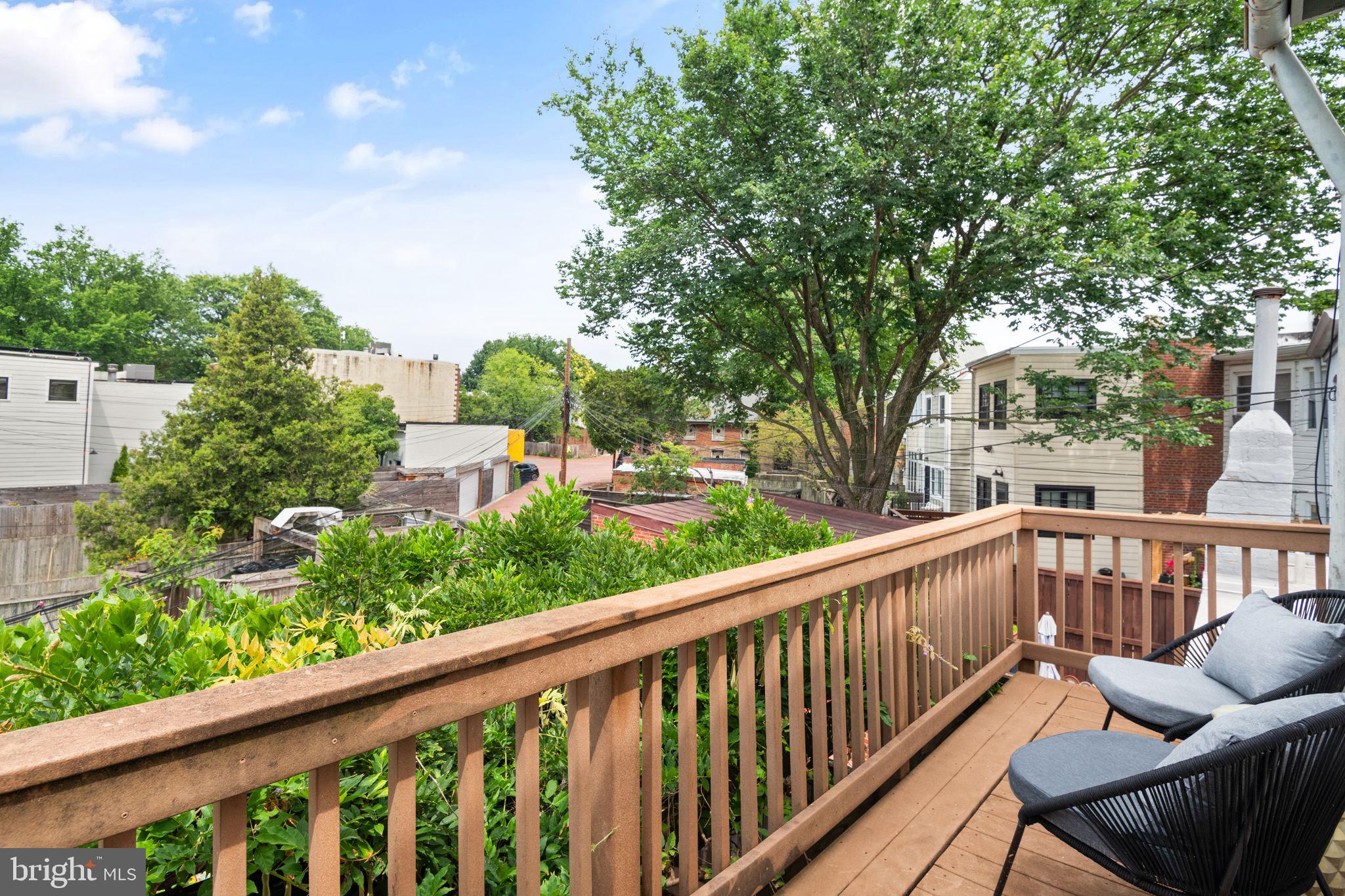 559 15th Street Southeast Washington, DC 20003 - Photo 26 of 31