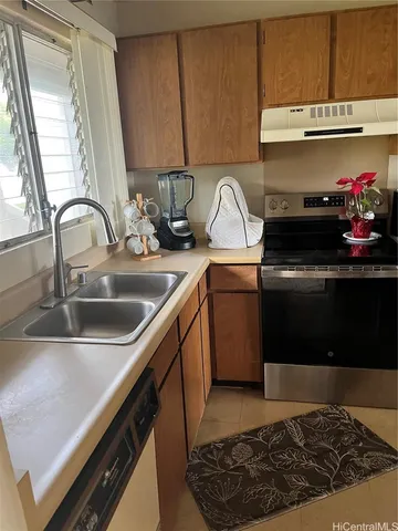 $415,000 | 98-1415 Kamahao Street, Unit 113, Pearl City, HI 96782