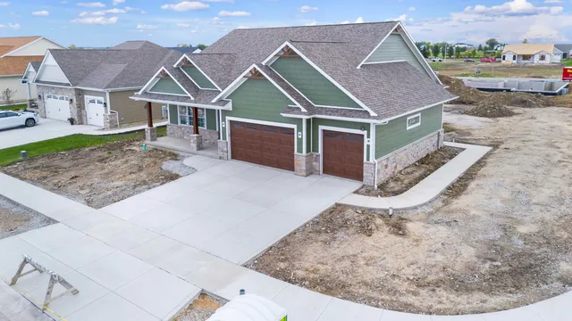 front view of house with a yard