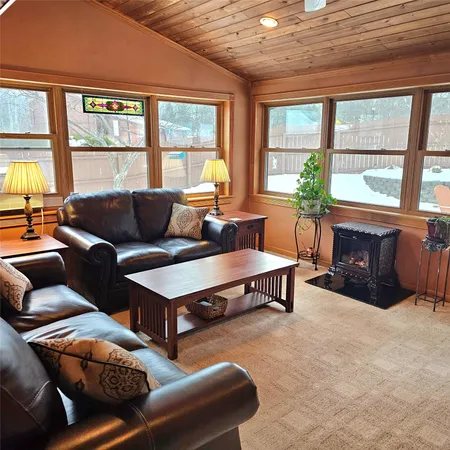 $234,900 | 10 Carol Court, Endicott, NY 13760
