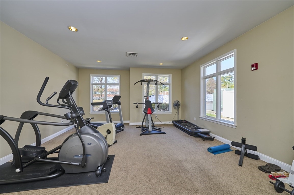 20 Northwood Road, Unit 303 Sudbury, MA 01776 - Photo 24 of 26