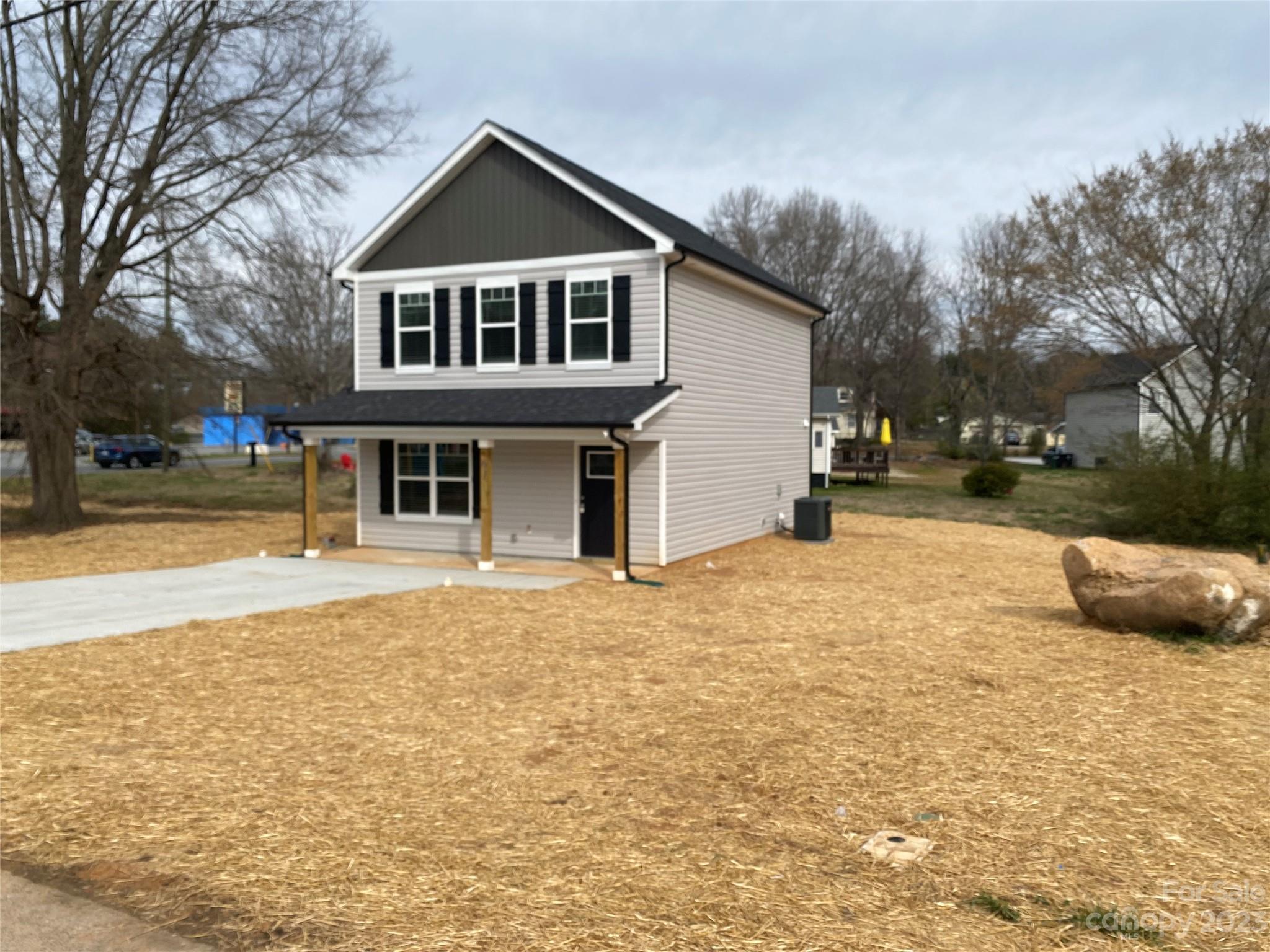 309 Ruth Avenue Kannapolis, NC 28083 - Photo 1 of 6 Gallery Image 1