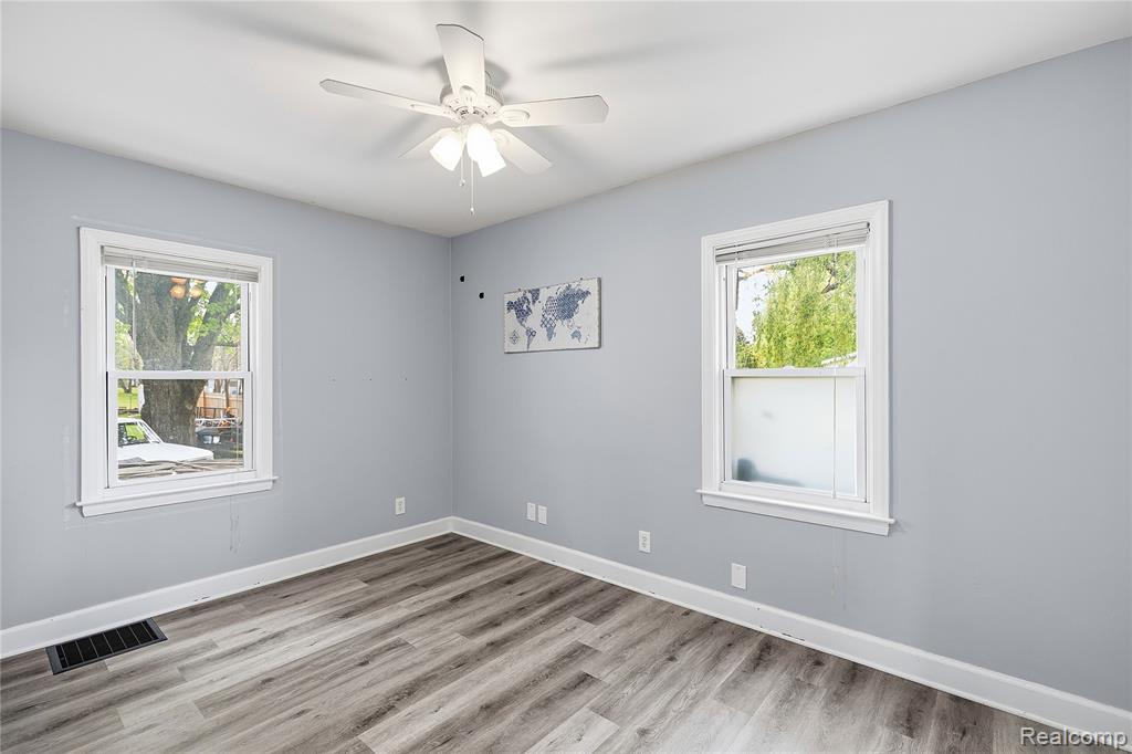 725 Mason Road Howell, MI 48843 - Photo 12 of 33