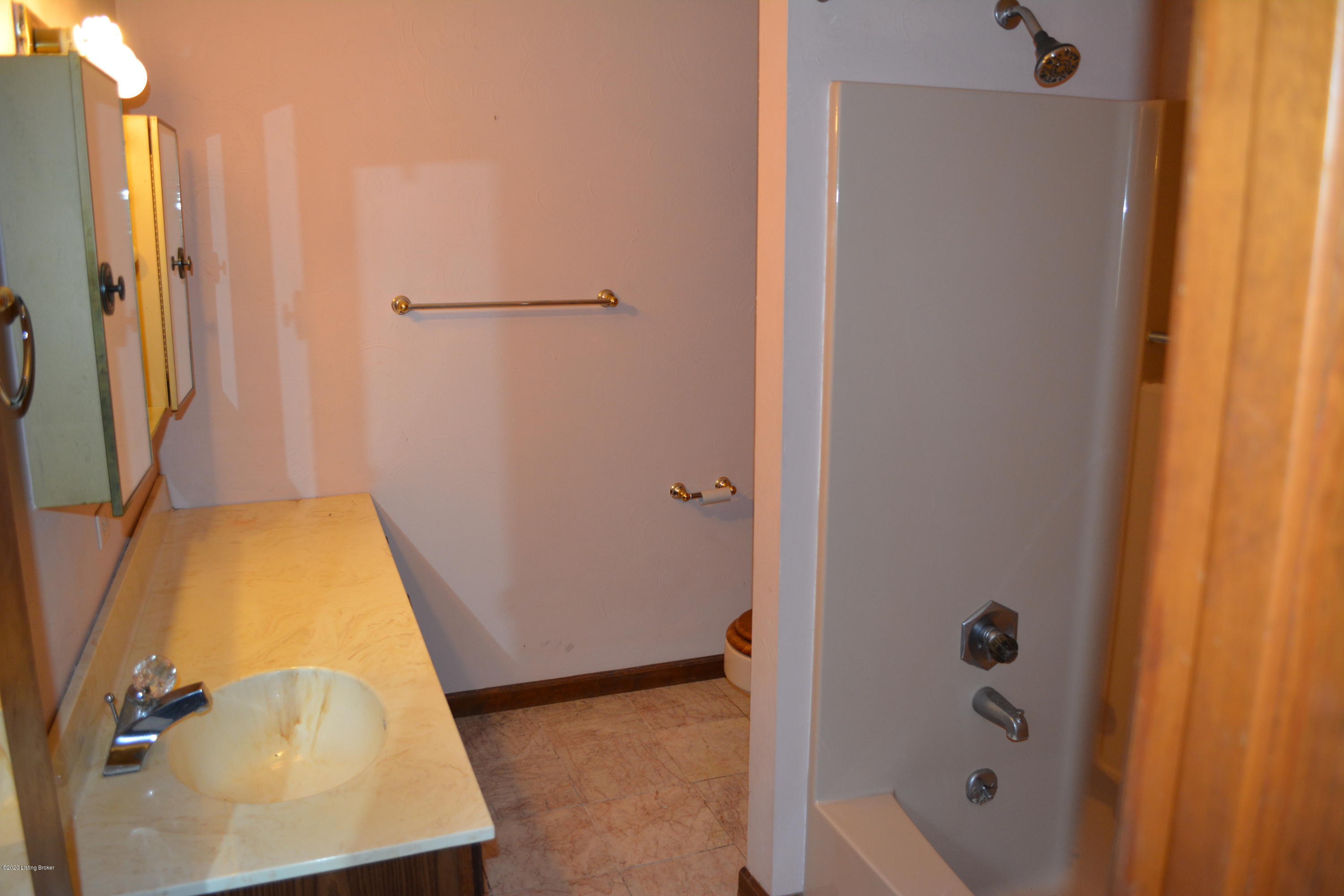 1759 Carlisle Road Carrollton, KY 41008 - Photo 11 of 29 Full bath