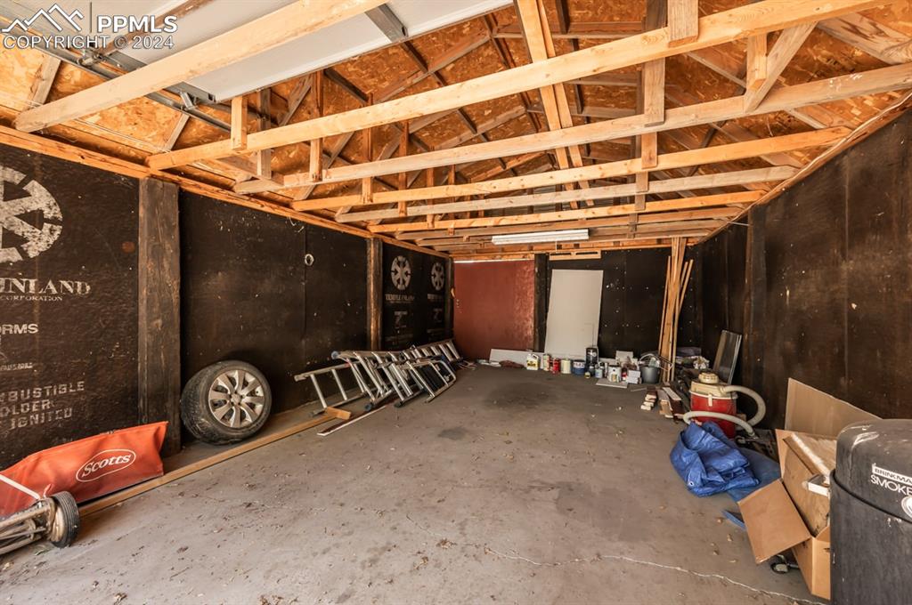 2233 Daniel Road Pueblo, CO 81006 - Photo 30 of 48 a view of a patio with table and chairs and potted plants