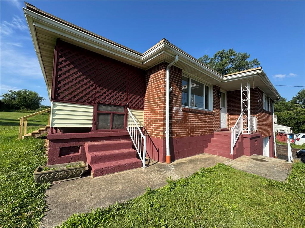 126 Holly Place Road Mount Pleasant, PA 15666 - Photo 32 of 40