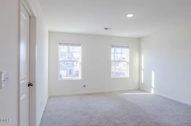 $355,000 | 956 Rift Vly Drive, Zebulon, NC 27597