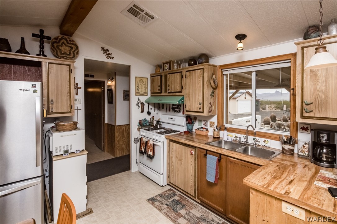 4820 Sacramento Road Golden Valley, AZ 86413 - Photo 20 of 77 Gallery Image 20