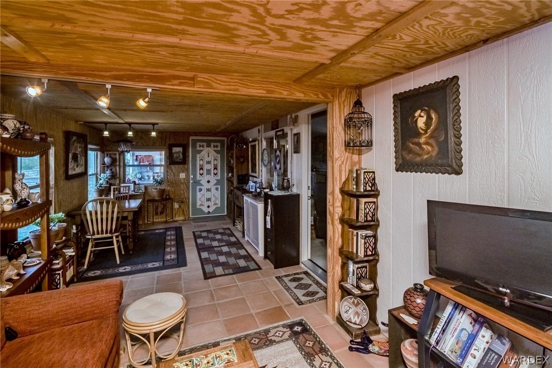 4820 Sacramento Road Golden Valley, AZ 86413 - Photo 25 of 77 Gallery Image 25