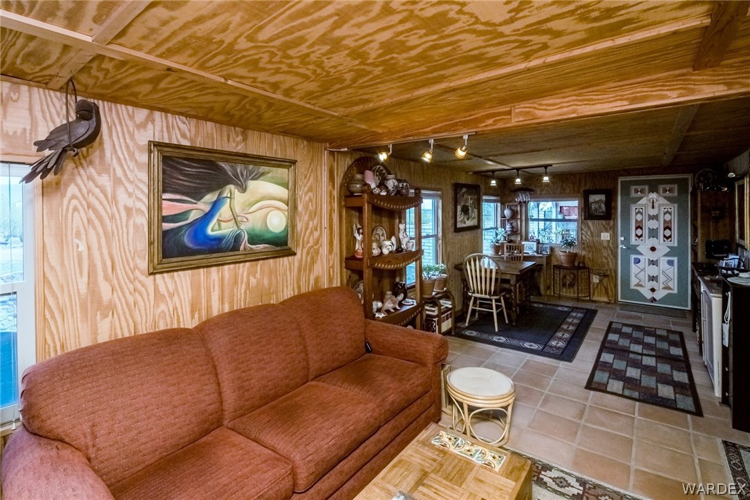 4820 Sacramento Road Golden Valley, AZ 86413 - Photo 26 of 77 Gallery Image 26