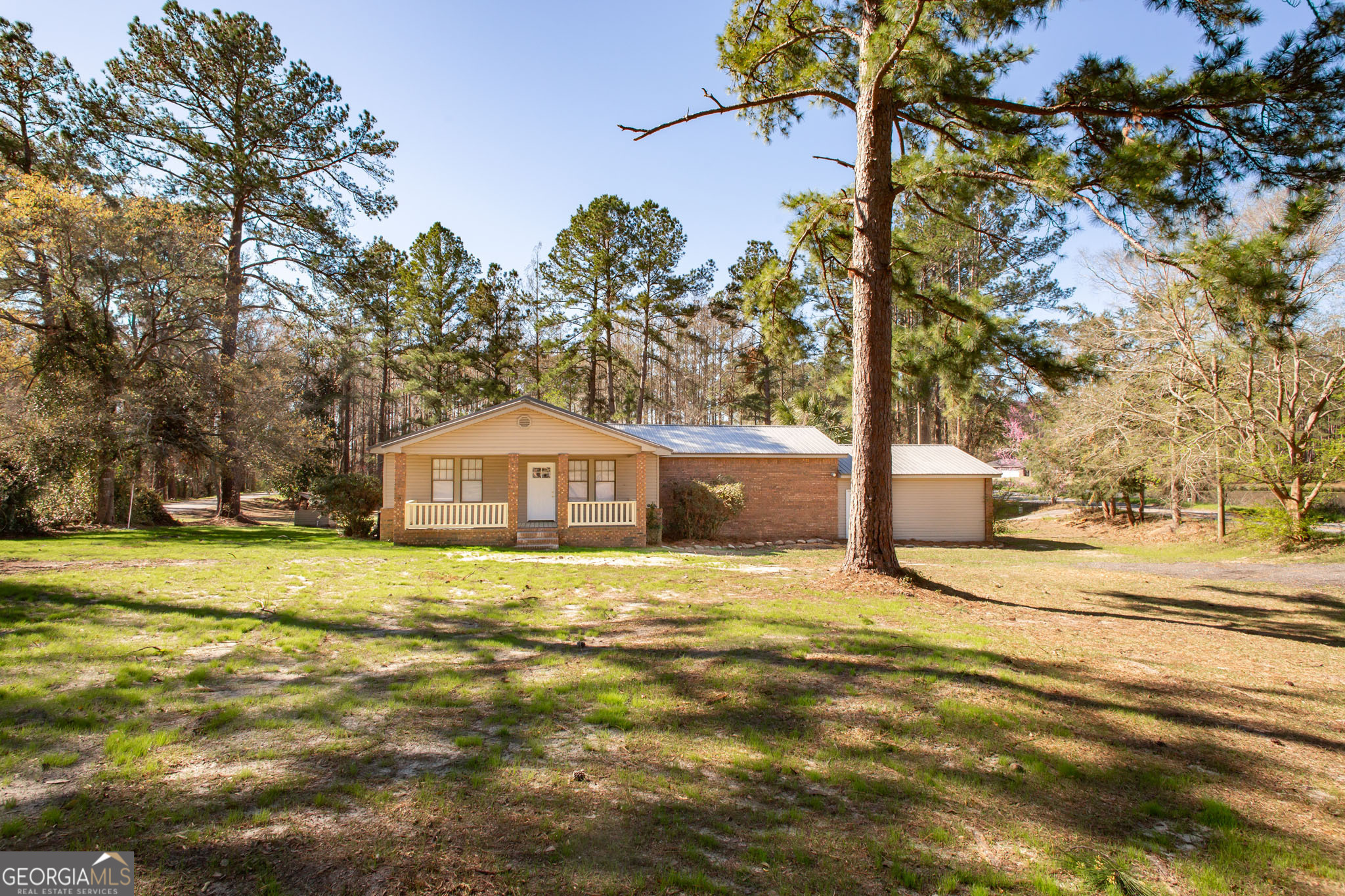 6524 Satilla Road Blackshear, GA 31516 - Photo 1 of 1 Gallery Image 1
