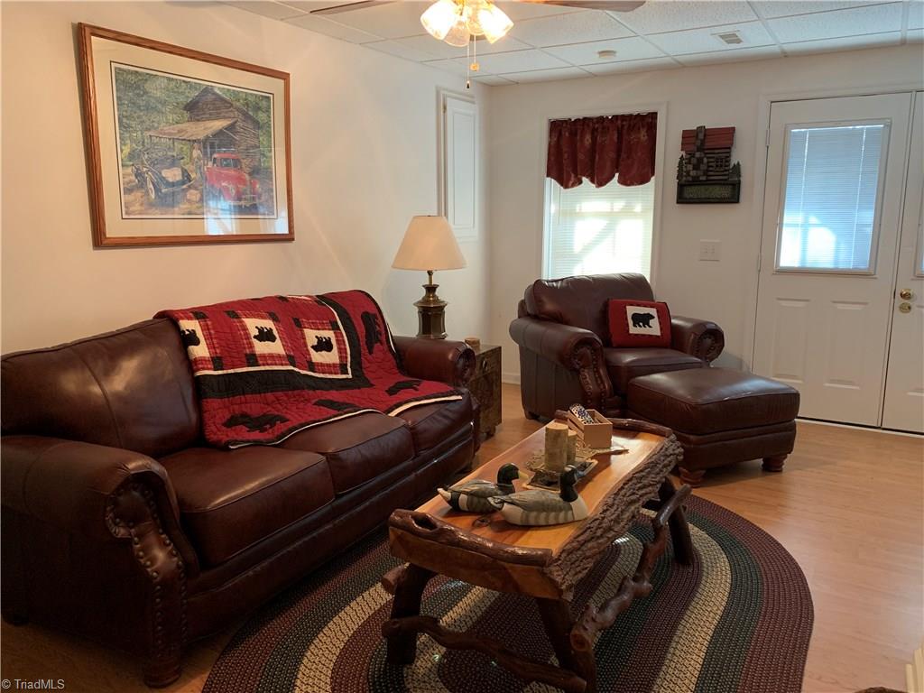 310 Doe Run Purlear, NC 28665 - Photo 9 of 15