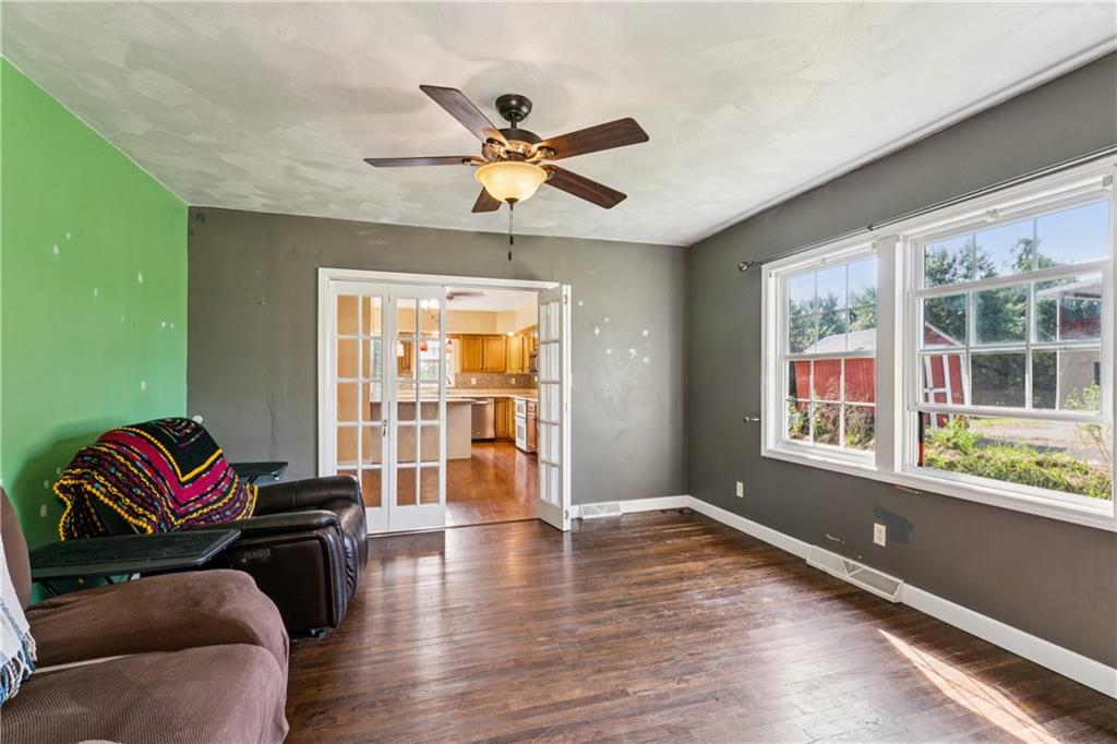 1235 Blaine Road Monaca, PA 15061 - Photo 5 of 30 Gallery Image 5